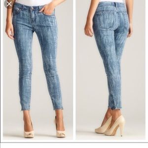 Free People Feather Print Skinny Jeans NWT